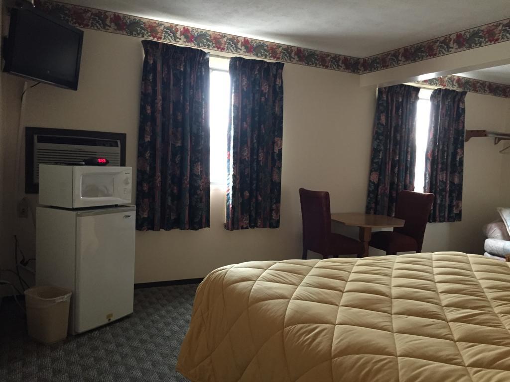 Baxter Inn 4 Less Baxter Springs Extérieur photo